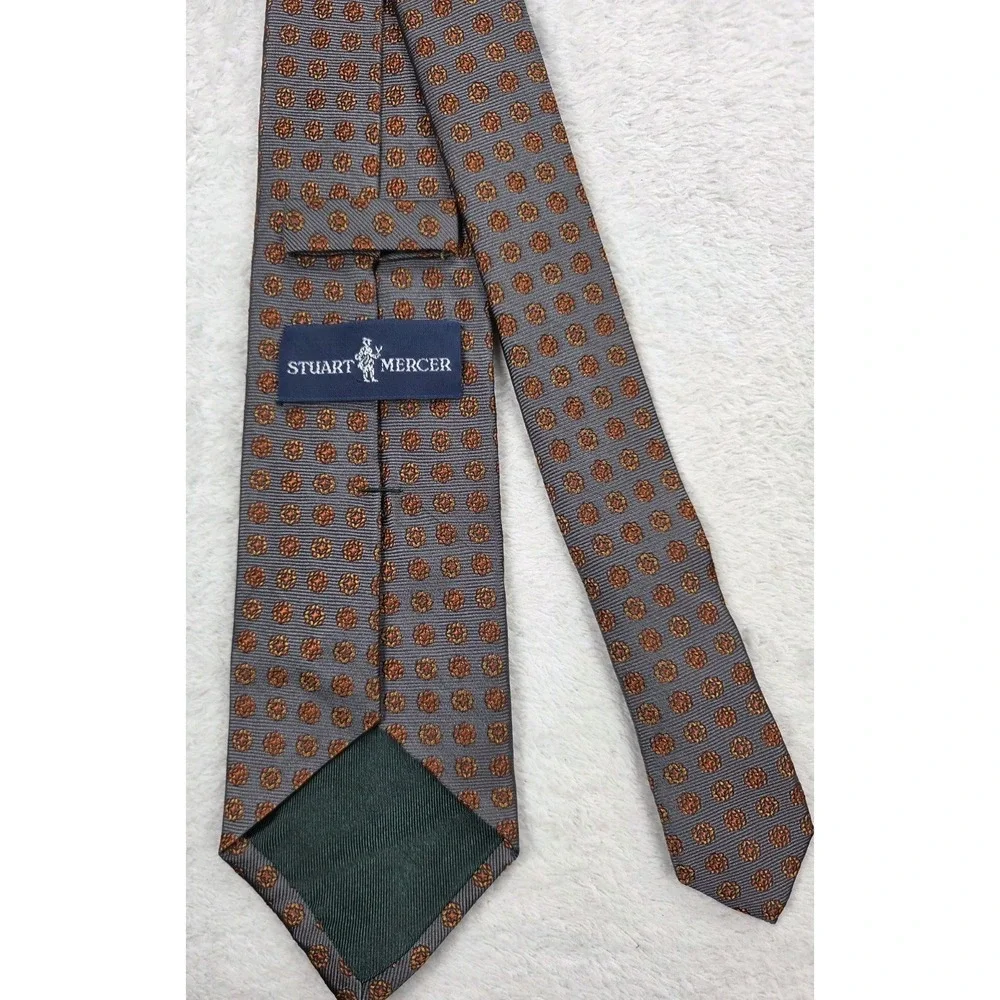 Stuart Mercer All Silk Tie Hand Made USA Gray Orange Medallion Mens Necktie
